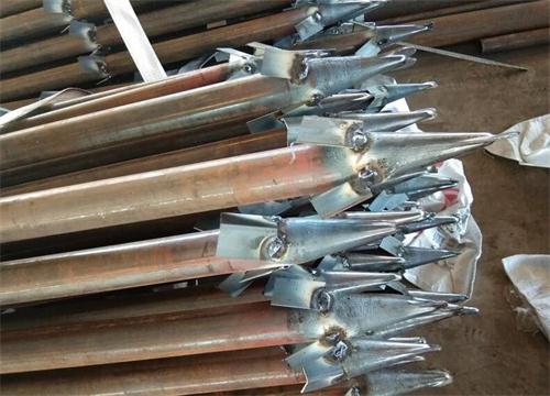 南部管棚钢花管